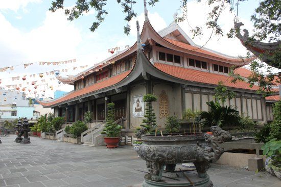 Vinh Nghiem-pagoden